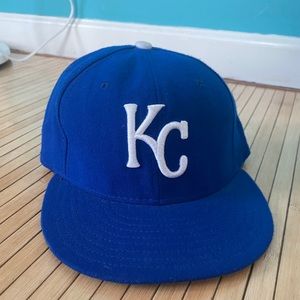 GREAT CONDITION KANSAS CITY ROYALS HAT
